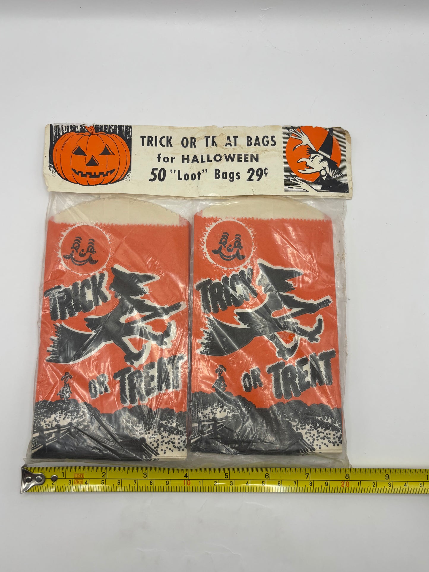 Vintage Halloween 1950s 50 Trick Or Treat "Loot" Bags In Original Packaging