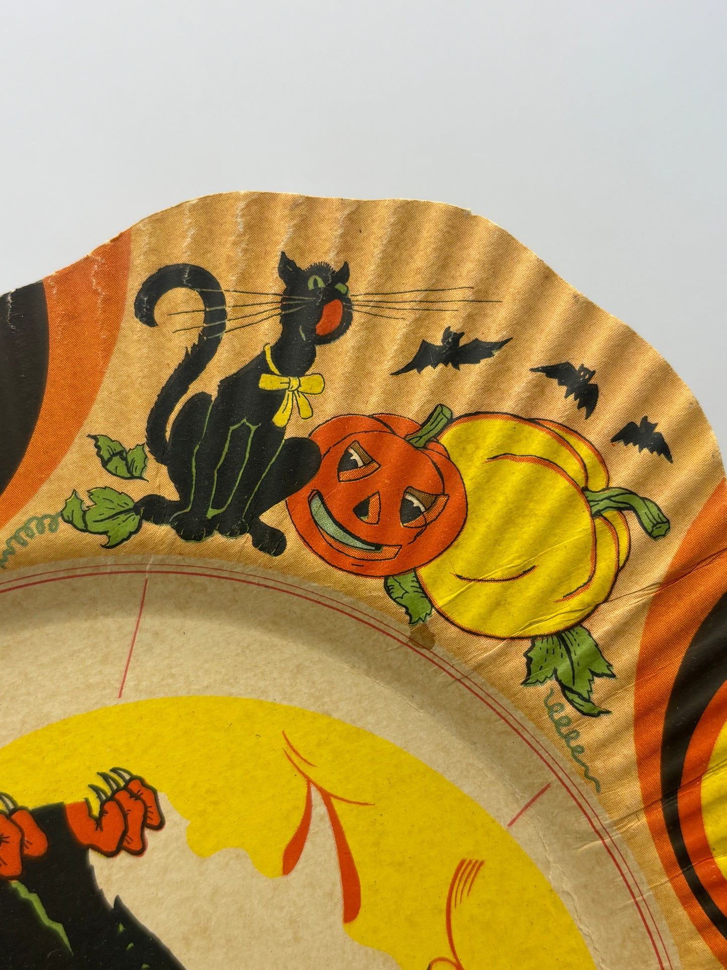 Vintage Halloween 1930s Coved Paper Plate