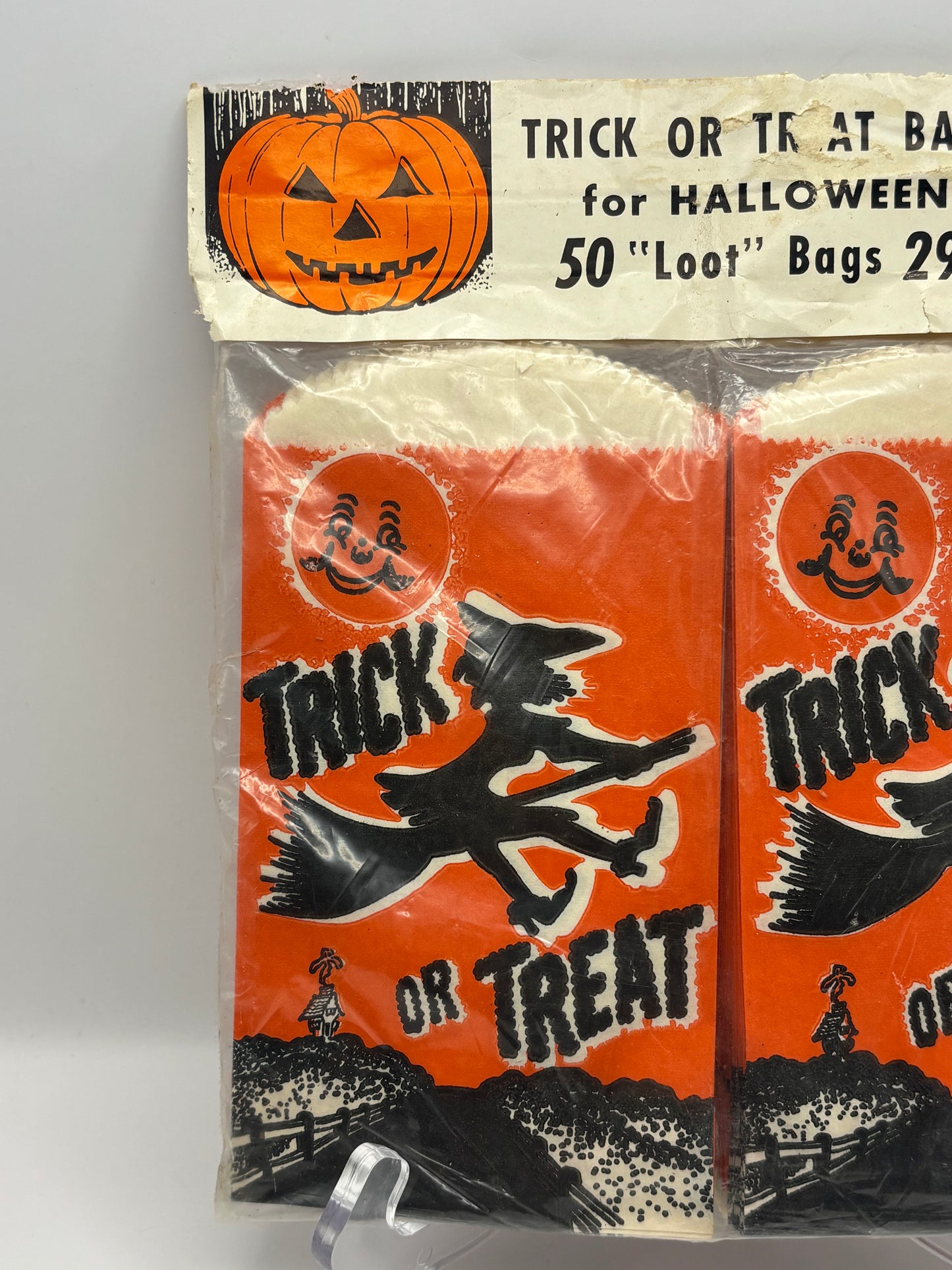 Vintage Halloween 1950s 50 Trick Or Treat "Loot" Bags In Original Packaging