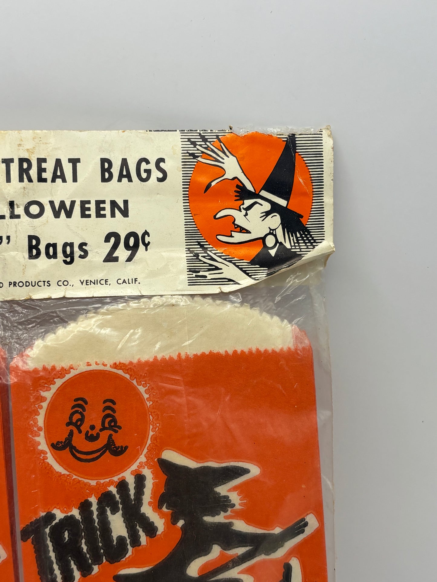 Vintage Halloween 1950s 50 Trick Or Treat "Loot" Bags In Original Packaging