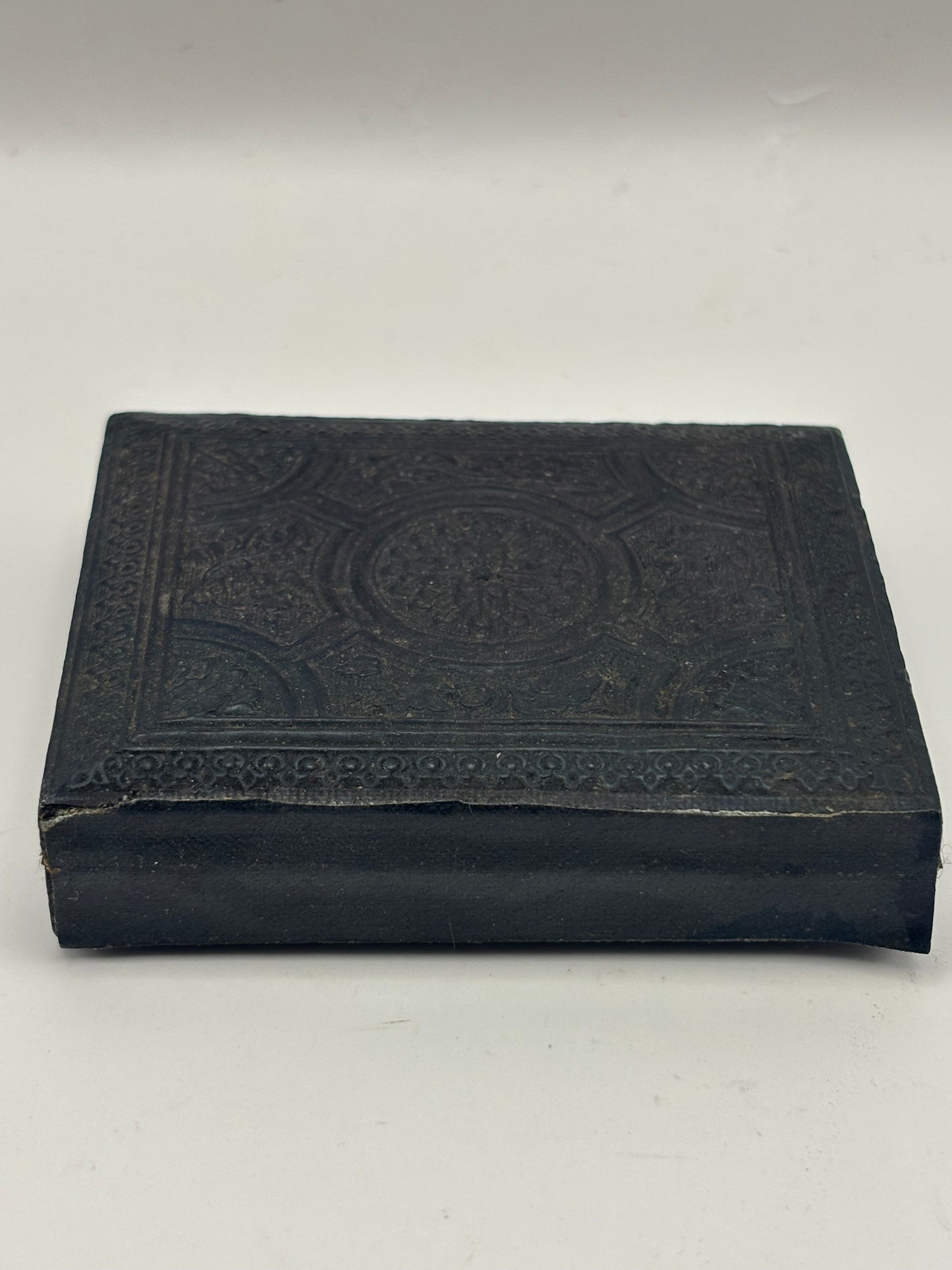 Antique 1800s Post Mortem Pocket Photo in Original Pocketbook