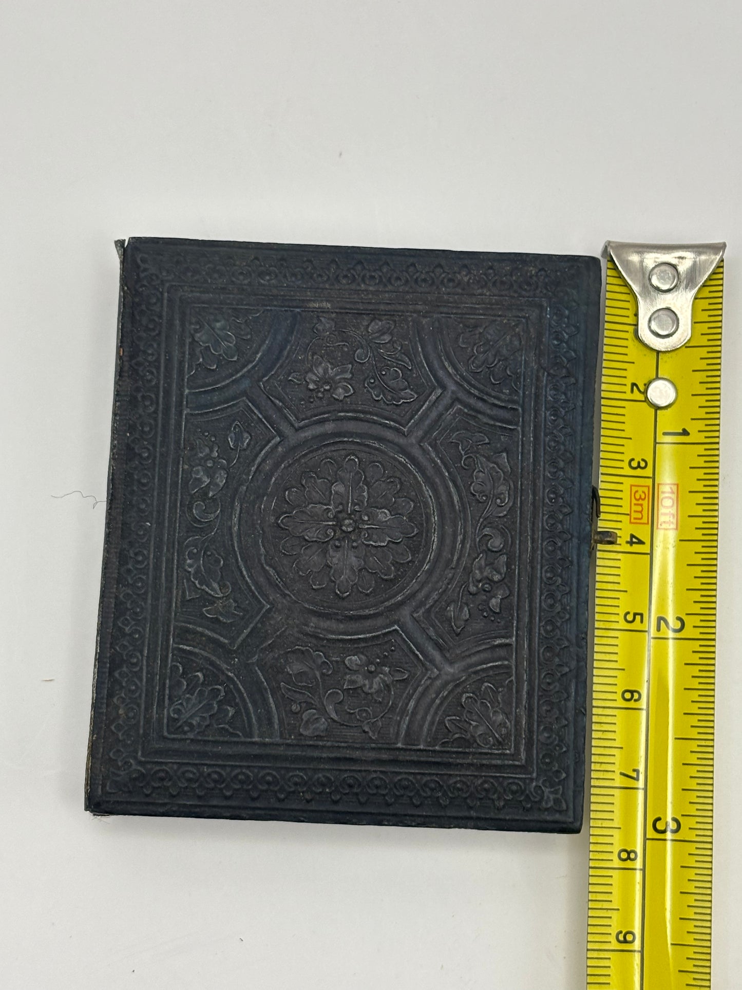 Antique 1800s Post Mortem Pocket Photo in Original Pocketbook