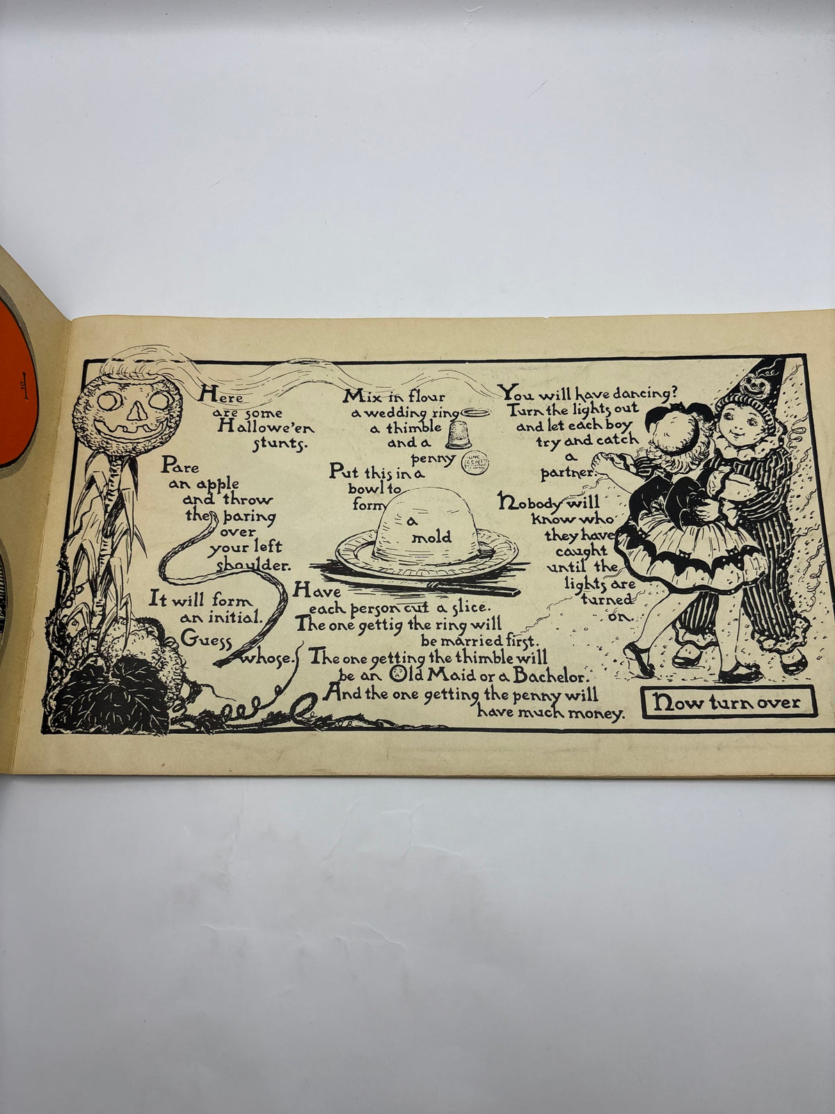 1923 Beistle Hallowe'en Decorations Children's Hallowe'en Party Book