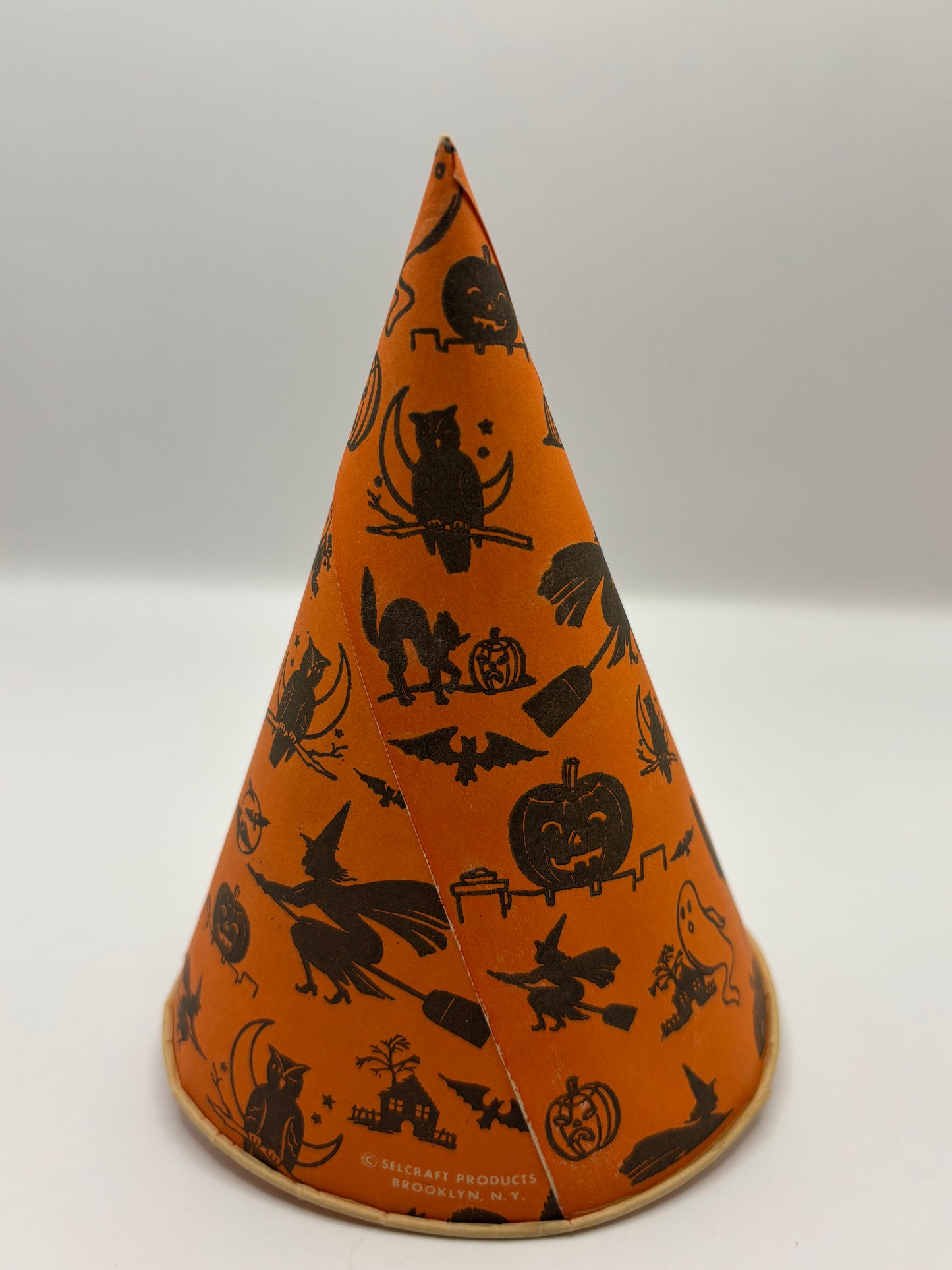 Vintage Halloween 1950s Halloween Party Hat Arched-Back Clack Cat